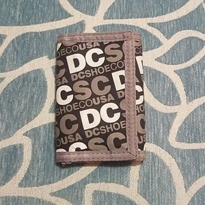 Brand New DC Wallet